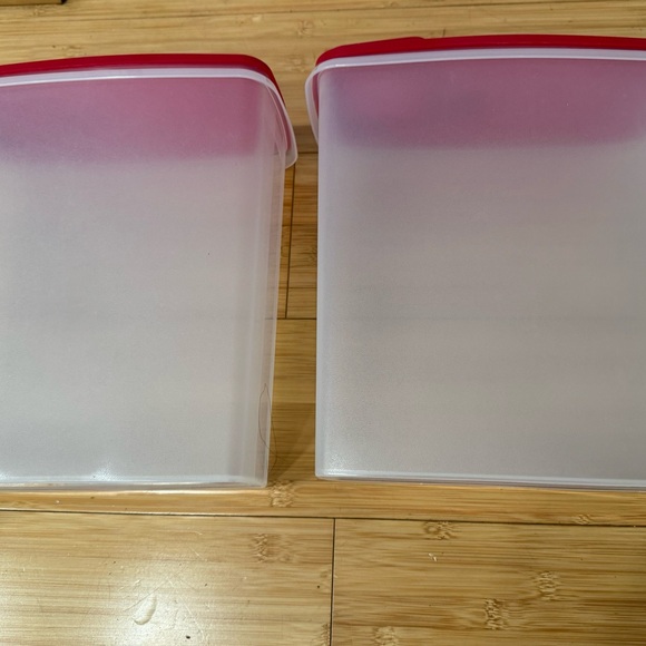 Tupperware 20 Cup Modular Mates Cereal Storer Red Flip-Top Seal (set of two) - Picture 3 of 6